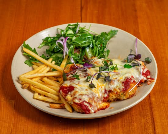 CHICKEN PARMIGIANA at 17by4