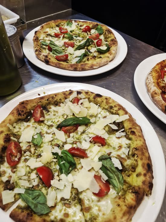 PESTO PIZZA at 17by4