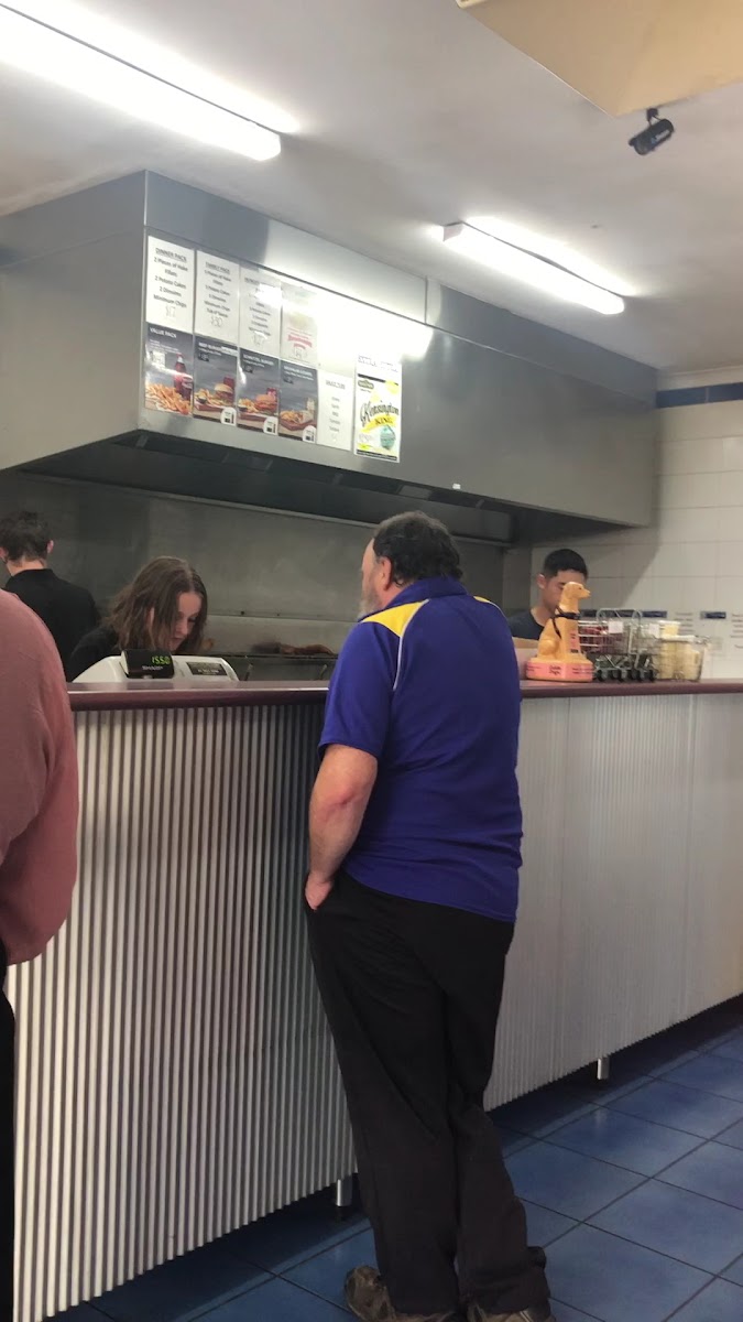 Alder Street Fish & Chips Fish & chips restaurant in Bendigo - photo 2