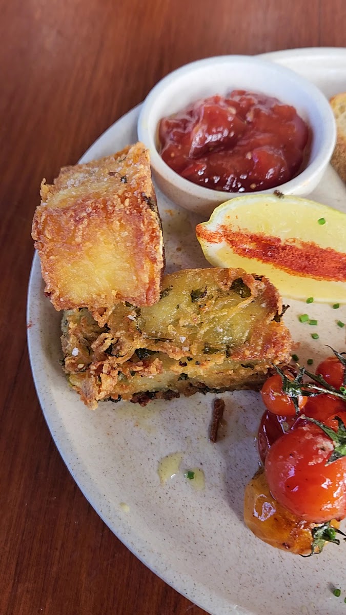 Bayleaf Cafe in Bendigo - photo 2