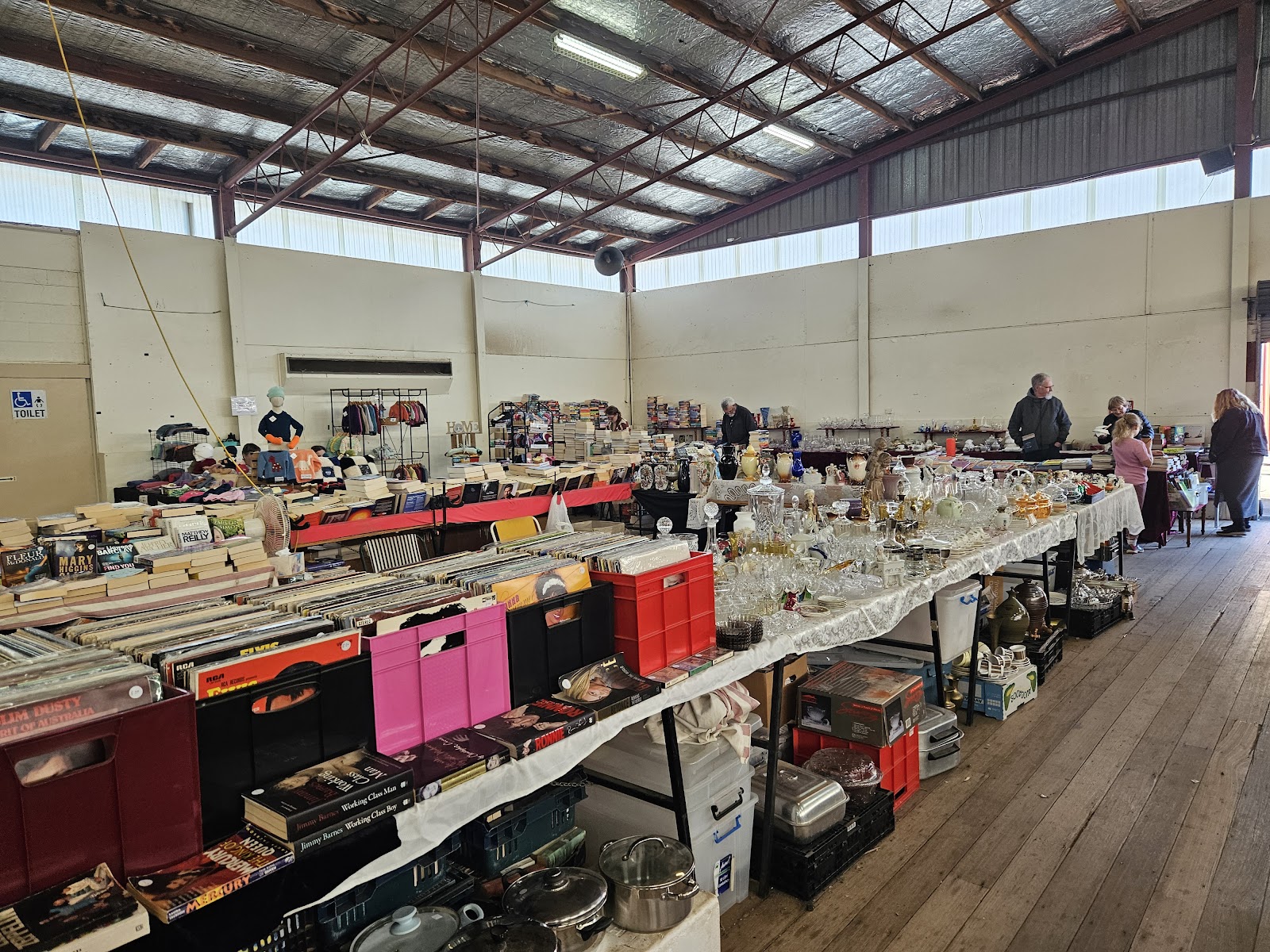 Bendigo Showgrounds Market Market in Bendigo - photo 4