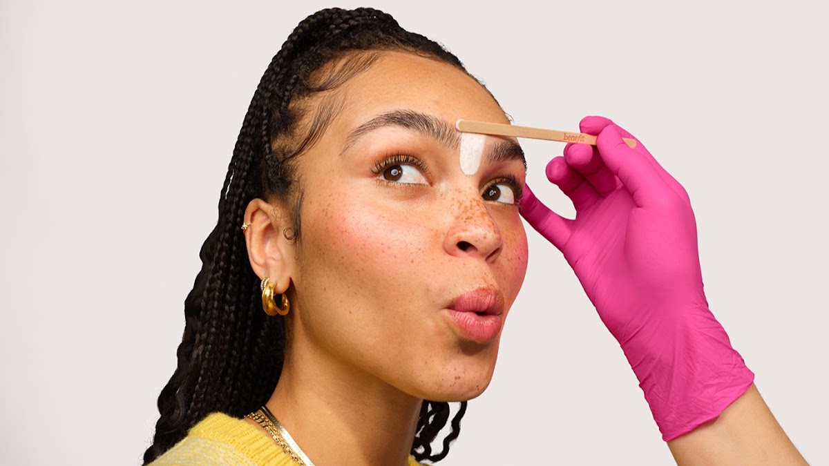 Benefit Cosmetics BrowBar - Eyebrow Bar in Geelong