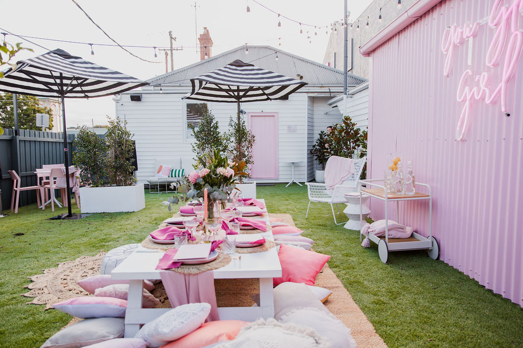 Blush Bubbles Bar