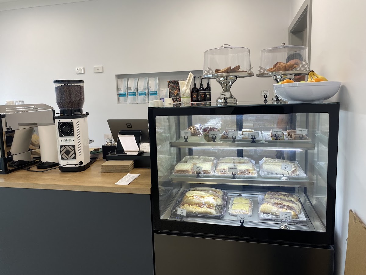 Compact Cafe Cafe in Bendigo - exterior