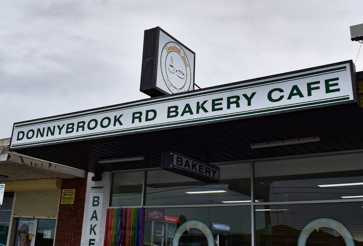 Donnybrook Road Bakery & Cafe - Bakery in Geelong