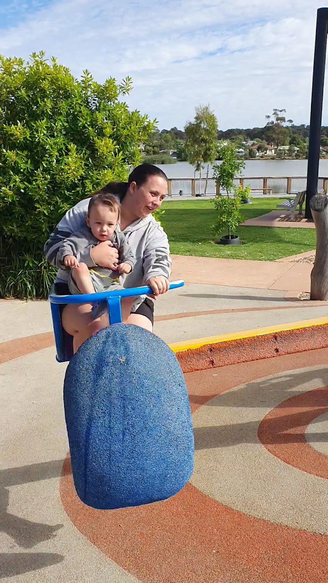 Eaglehawk Playspace Playground in Bendigo - photo 3