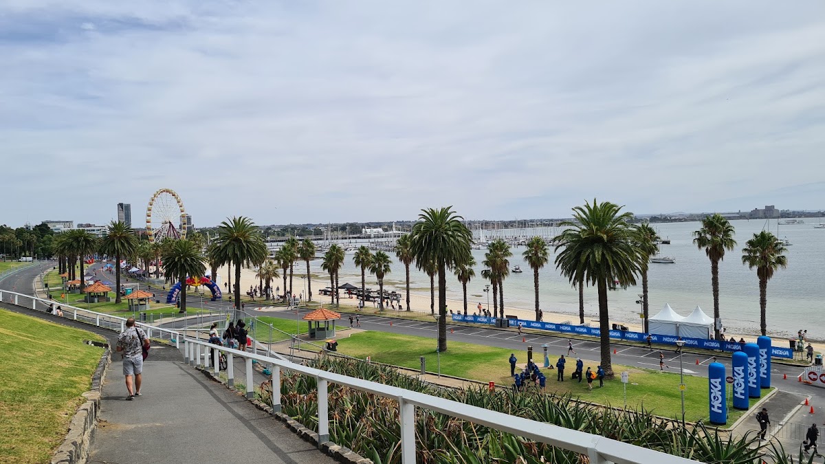 Eastern Beach Reserve
