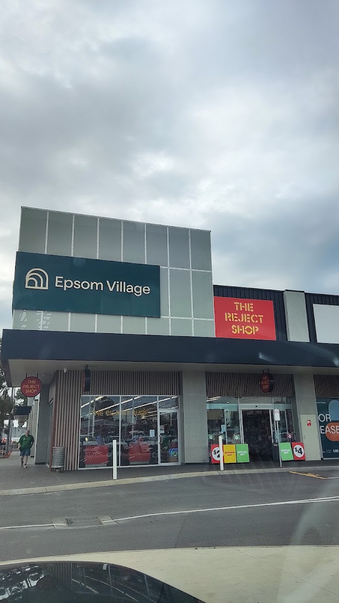 Epsom Village Shopping mall in Bendigo - exterior