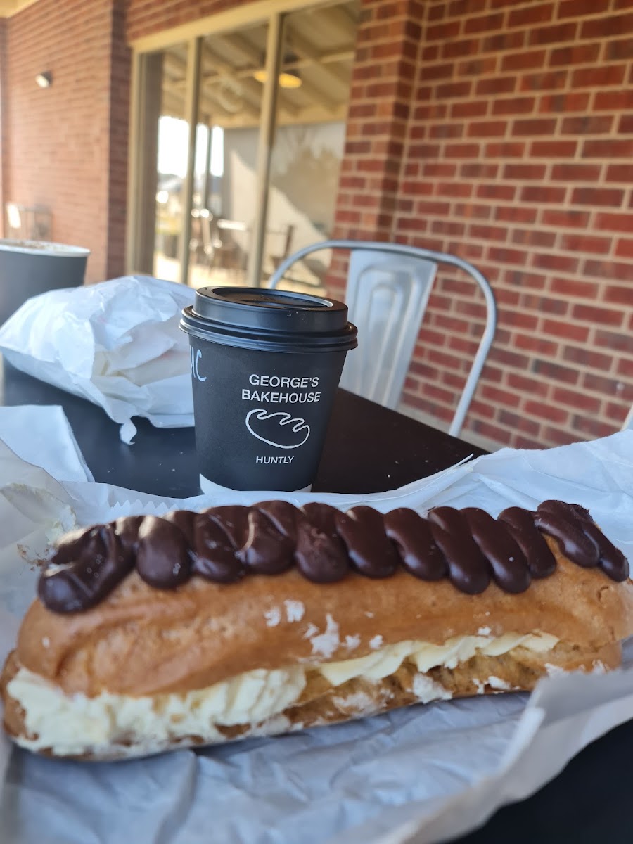 George's Bakehouse Huntly Bakery in Bendigo - photo 2
