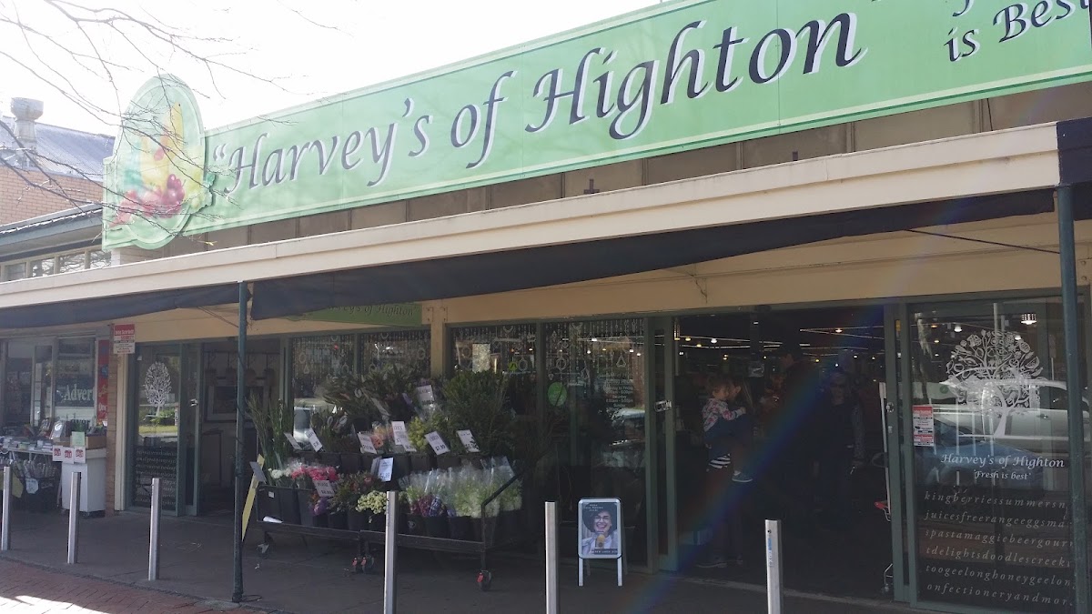 Harveys of Highton Fruit and vegetable store in Geelong - exterior