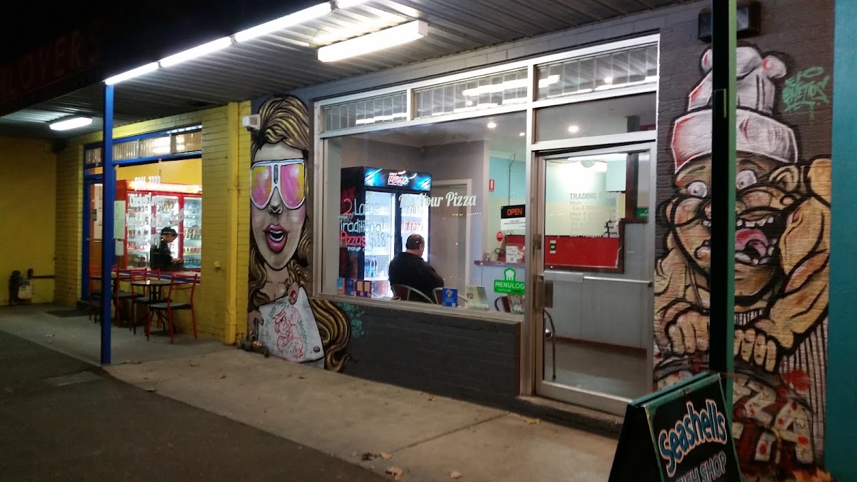 it's your Pizza Pizza takeaway in Bendigo - exterior