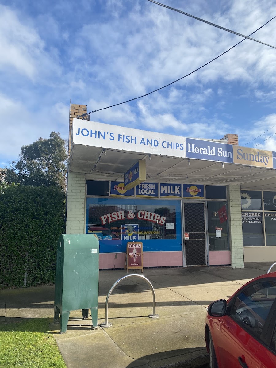 John's Fish & Chip Shop Fish & chips restaurant in Geelong - exterior