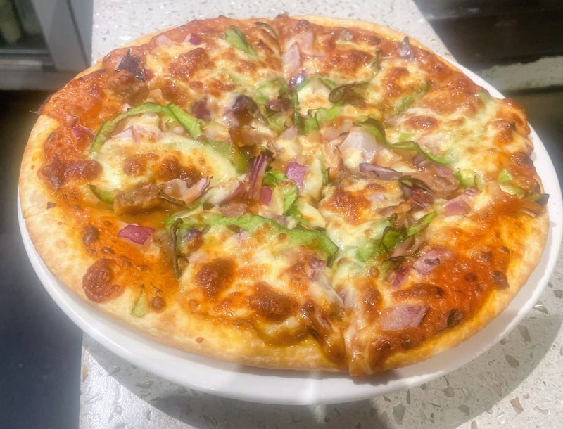 Butter Chicken Pizza