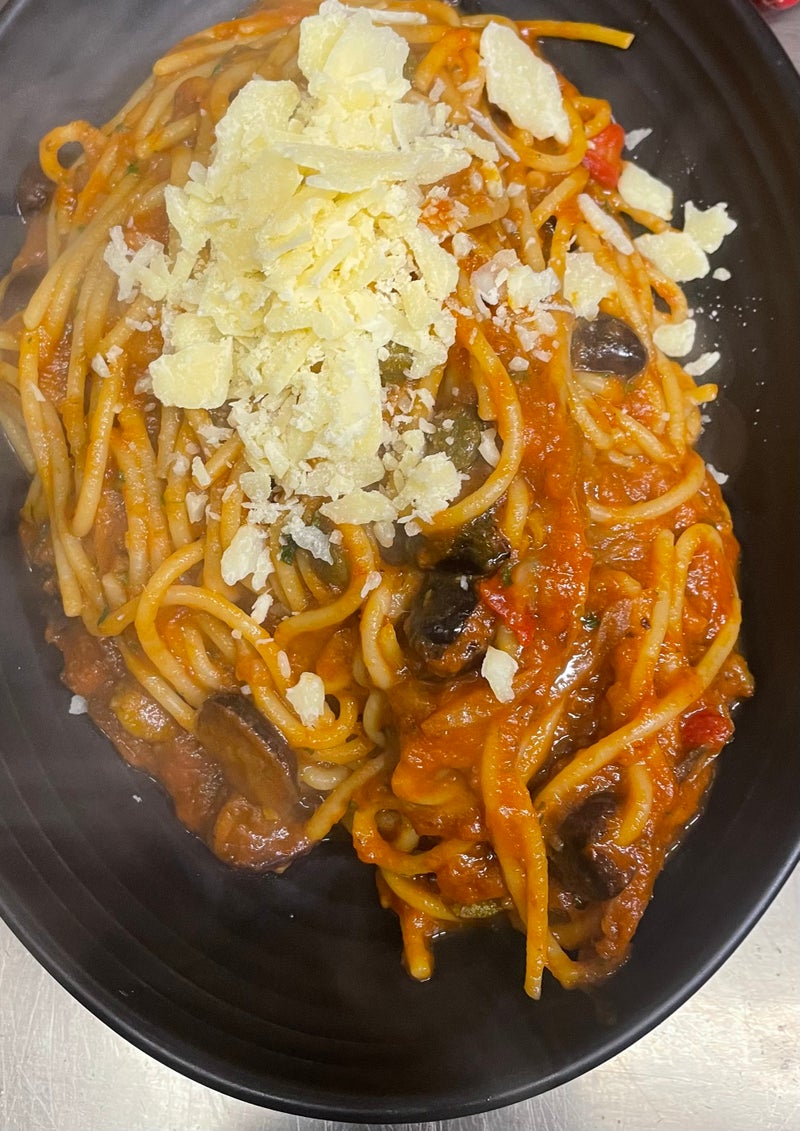 Puttanesca at Jojoes Pizza Pasta Bar, Bendigo
