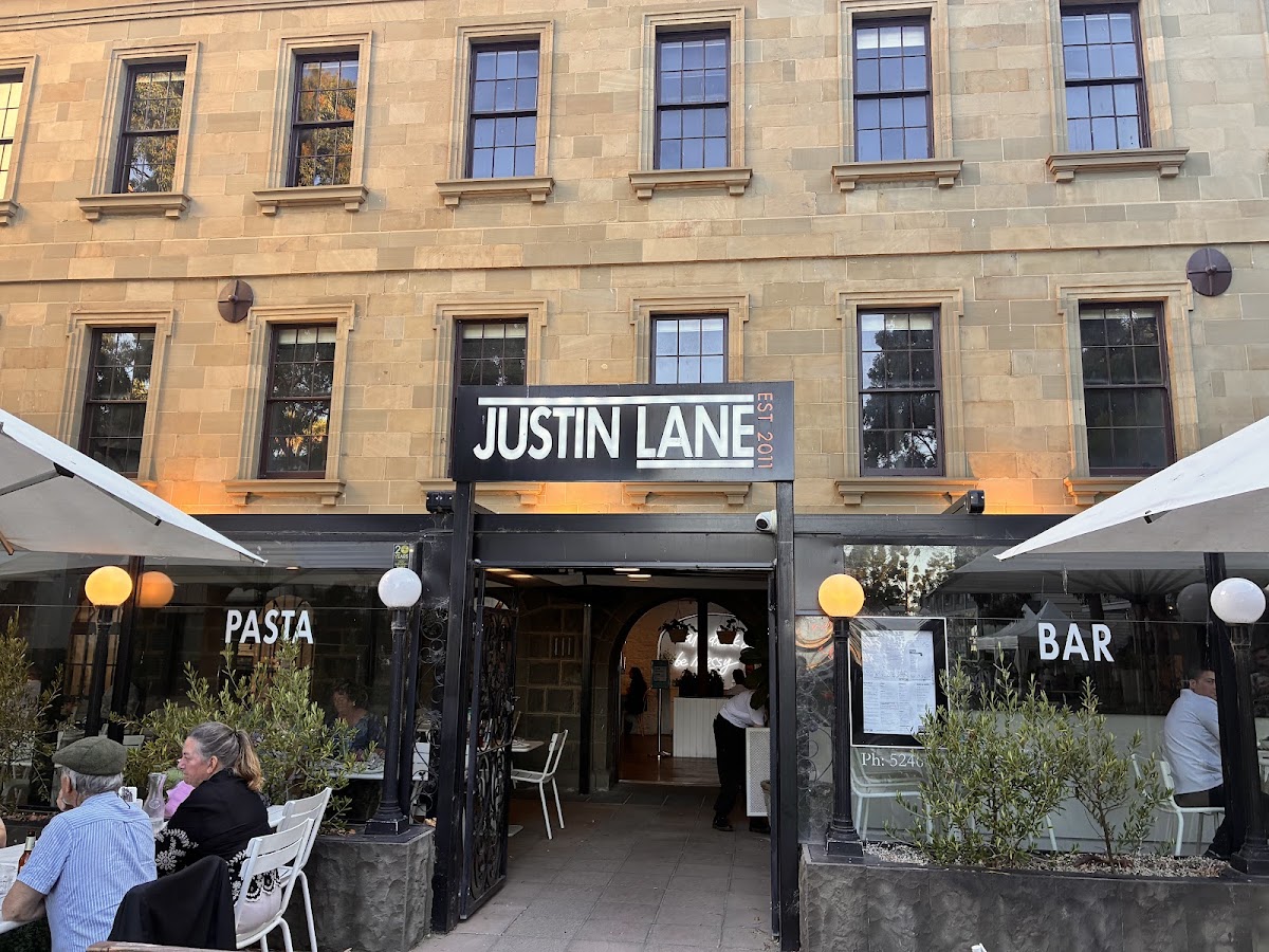 Justin Lane Geelong Restaurant in Geelong - exterior