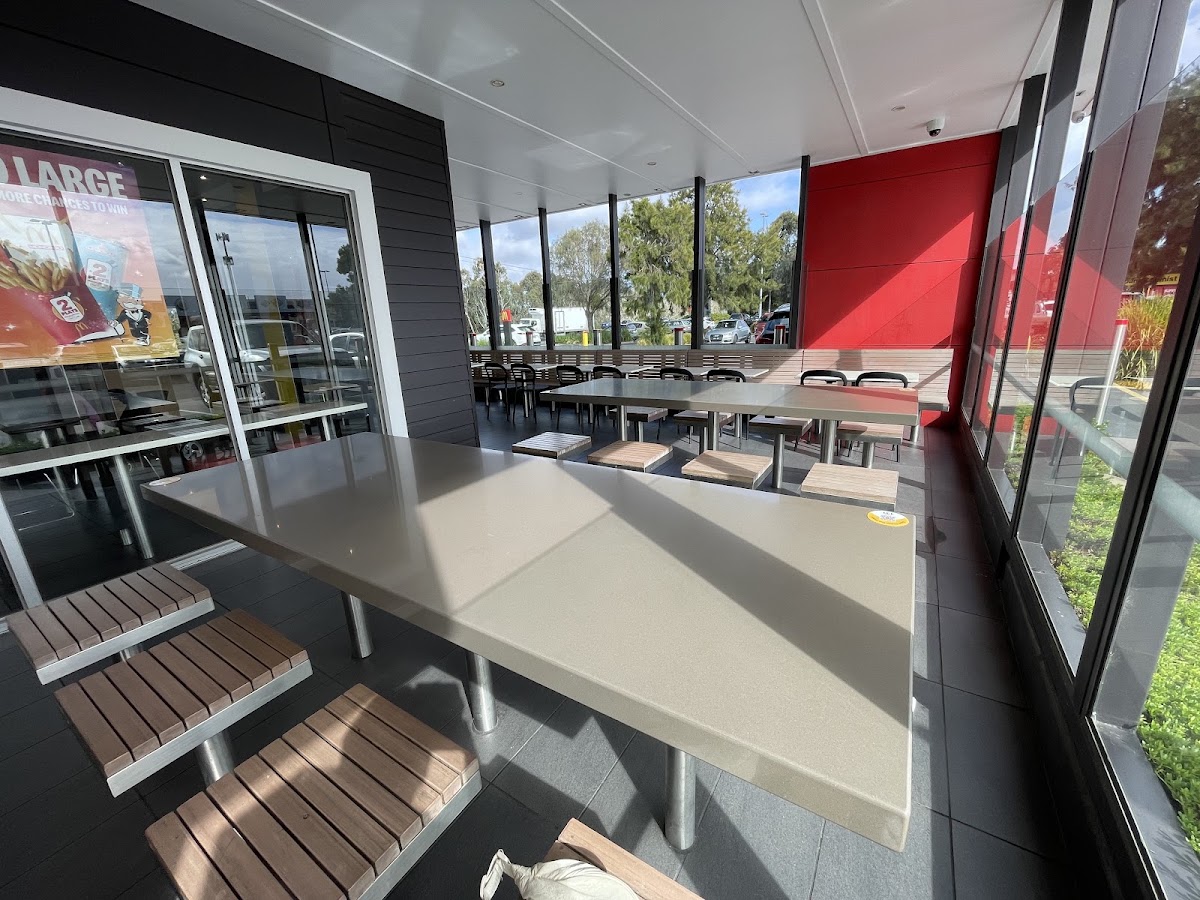 McDonald's Leopold Fast food restaurant in Geelong - exterior
