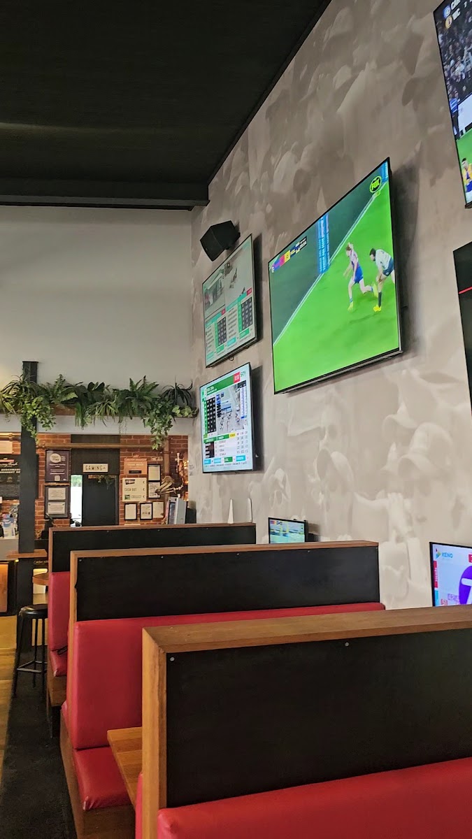 Mister Bobs Sports Bar Bar in Bendigo - photo 2