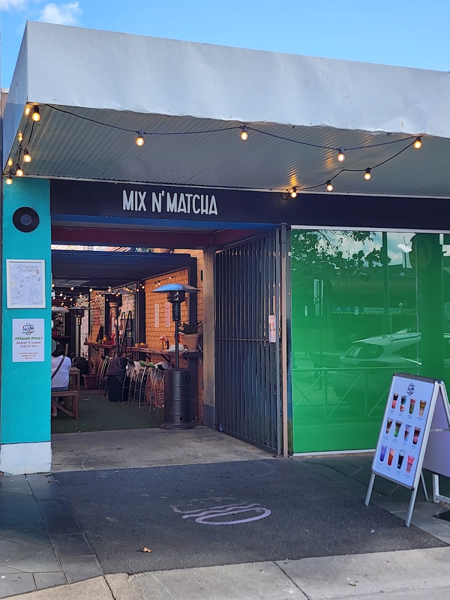 Mix N' Matcha and Mrs. Toastie - Coffee Shop in Bendigo