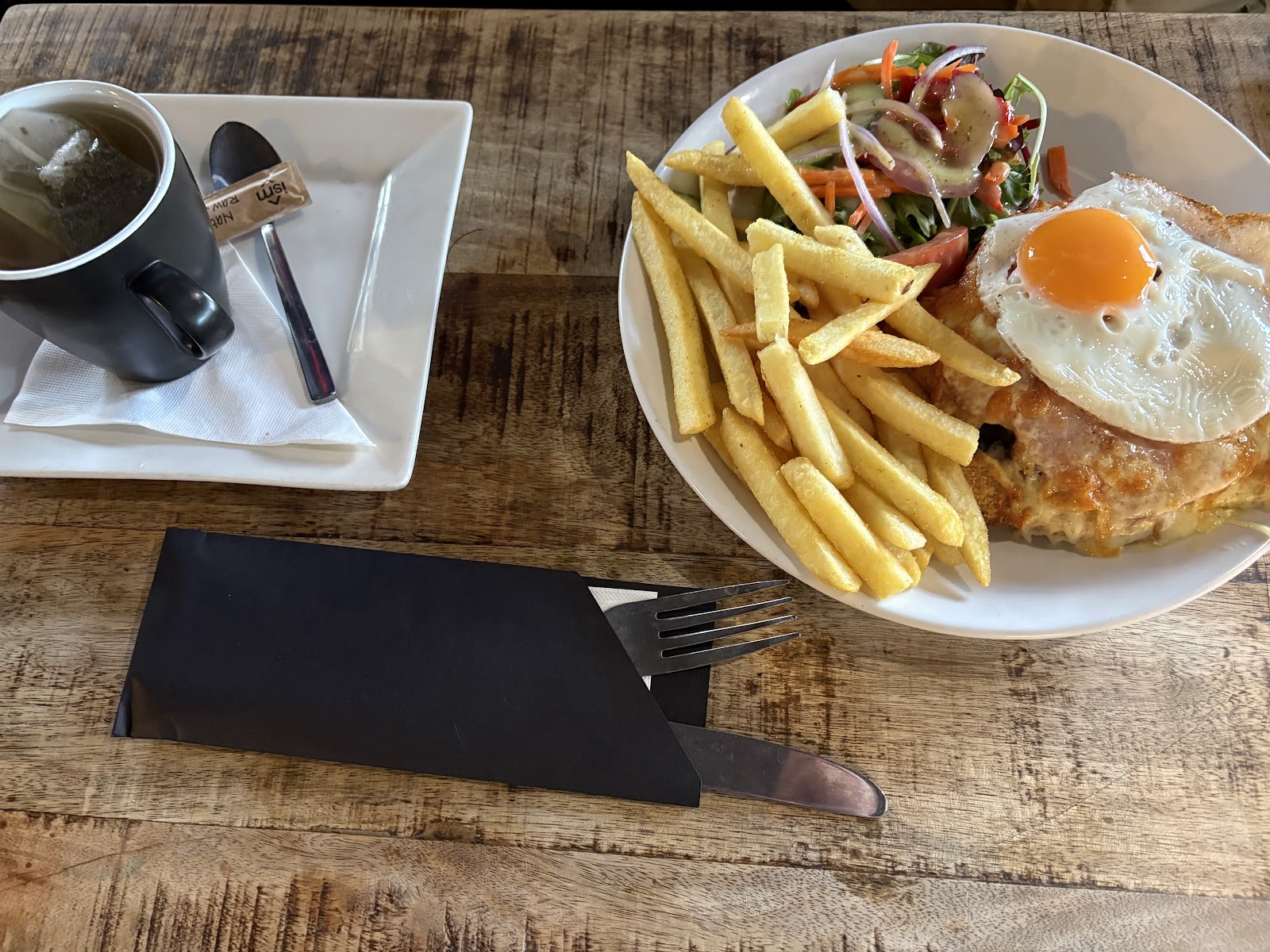 National Hotel Bar & Grill Bar in Bendigo - photo 4