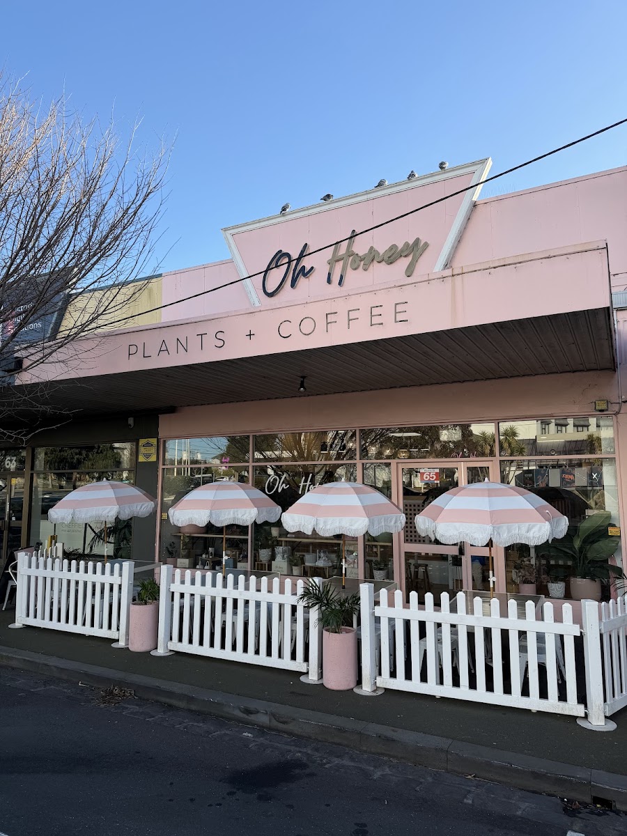 Oh Honey Cafe in Geelong - exterior