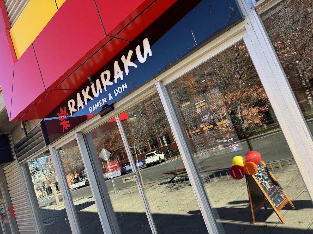 RAKURAKU Ramen & Don