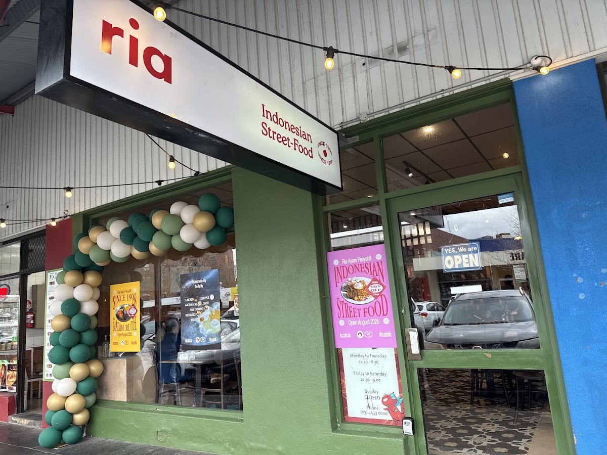 Ria Ayam Penyet Bendigo - Indonesian Restaurant in Bendigo