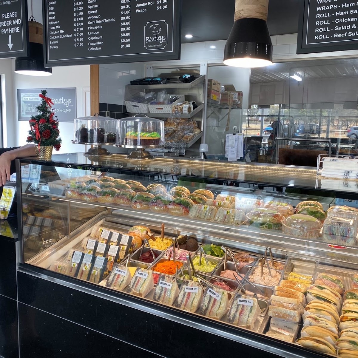 Routley's Bakery North Geelong Bakery in Geelong - exterior