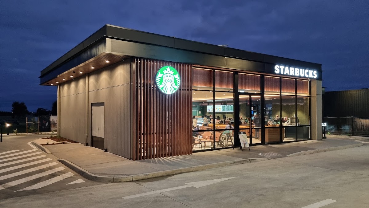 Starbucks Armstrong Creek Coffee shop in Geelong - exterior