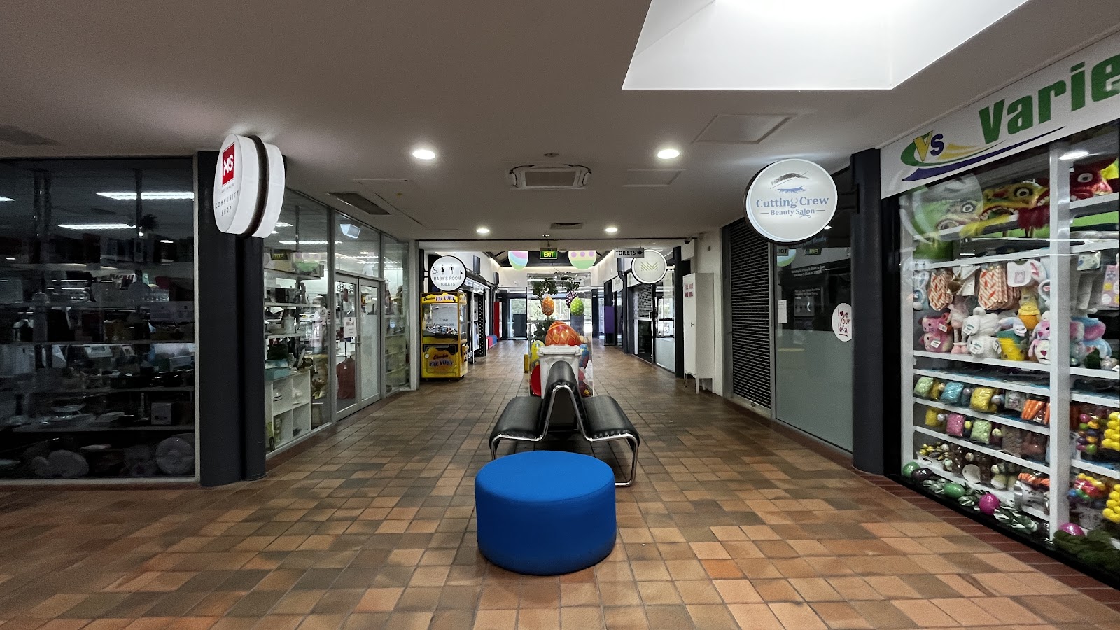 Strath Village Shopping mall in Bendigo - photo 3