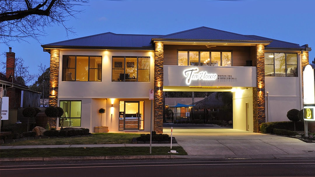 Tea House Motor Inn and Apartments