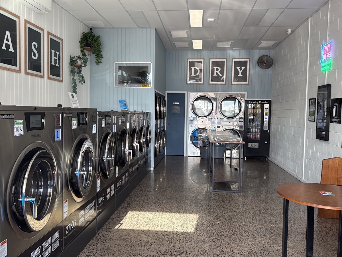 Tumble And Spin Laundromat - Belmont - Laundromat in Geelong