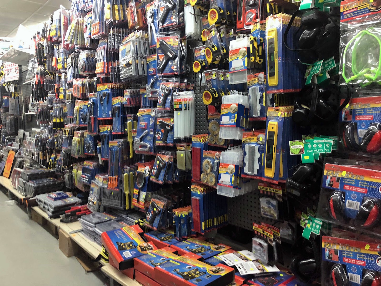 Variety Superstore Variety store in Bendigo - photo 3