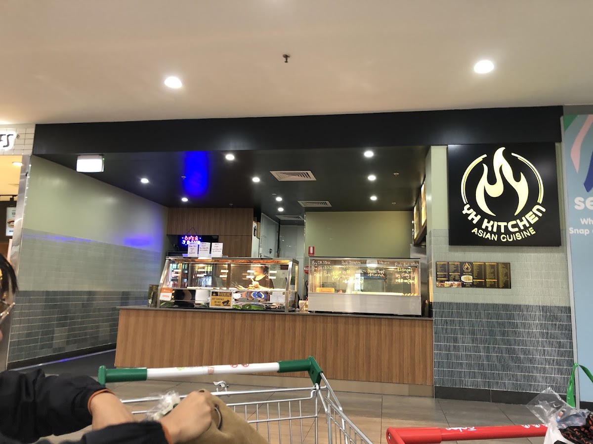 Y&H kitchen (Lansell Square)